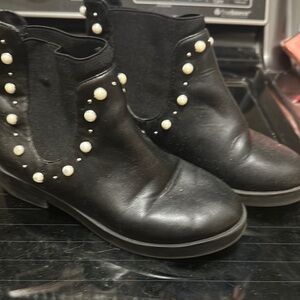 Nina Black Pearl-Embellished Kids Boots